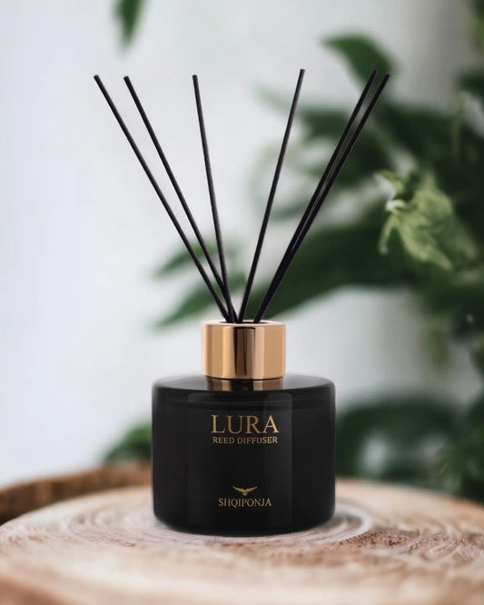 Shqiponja-Lura